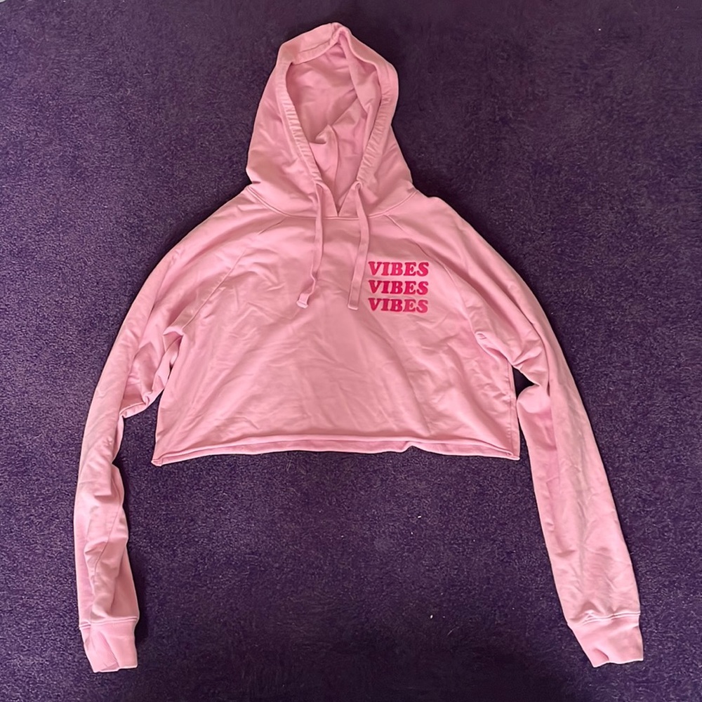 PINK CROPPED SPIRITUAL GANGSTER VIBES SWEATSHIRT SIZE WOMEN SMALL